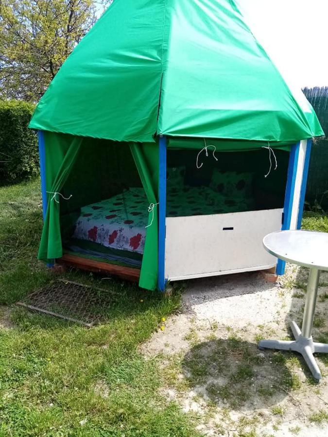 Camping Casuta Mihaela Crisan  Exterior foto